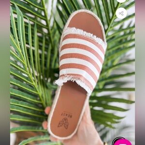 Beast, Camel stripe frayed espadrille sandal, size 8